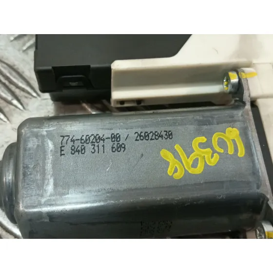 Motor Elevalunas Delantero Derecho para Seat Leon (1P1)