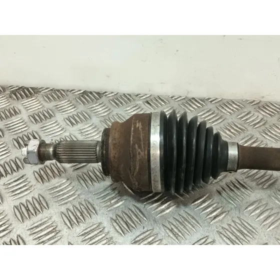 Transmision Delantera Izquierda para Mitsubishi Lancer Berlina (Cy0)