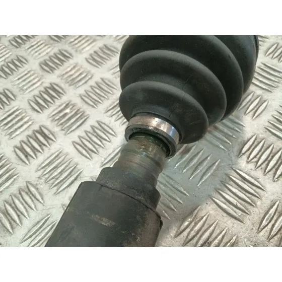 Transmision Delantera Izquierda para Mitsubishi Lancer Berlina (Cy0)