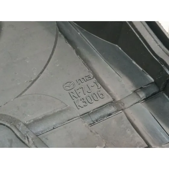 Tapa Distribucion para Mazda 5 Berl. (Cr)
