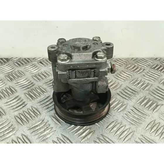 Bomba Direccion para Mitsubishi Lancer Berlina (Cy0)