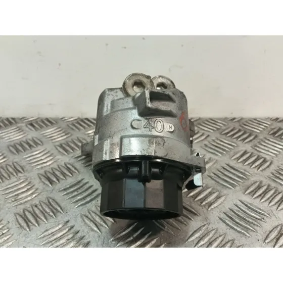 Cuerpo Filtro Aceite para Toyota C-Hr (_X1_)