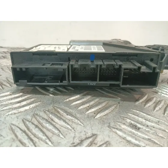 Motor Elevalunas Trasero Izquierdo para Audi A4 B6 (8E2)