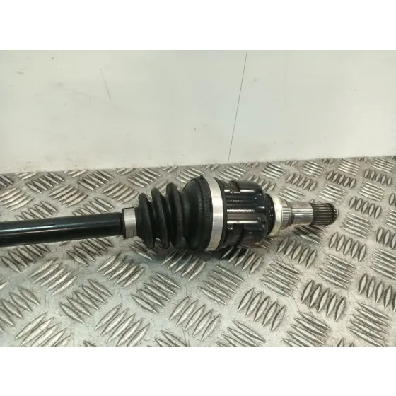 Transmision Delantera Izquierda para Toyota Yaris (_P13_)