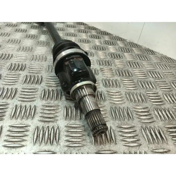 Transmision Delantera Izquierda para Toyota Yaris (_P13_)