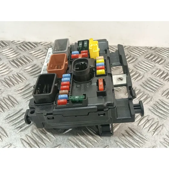 Caja Reles / Fusibles para Citroën C3 Ii (Sc_)