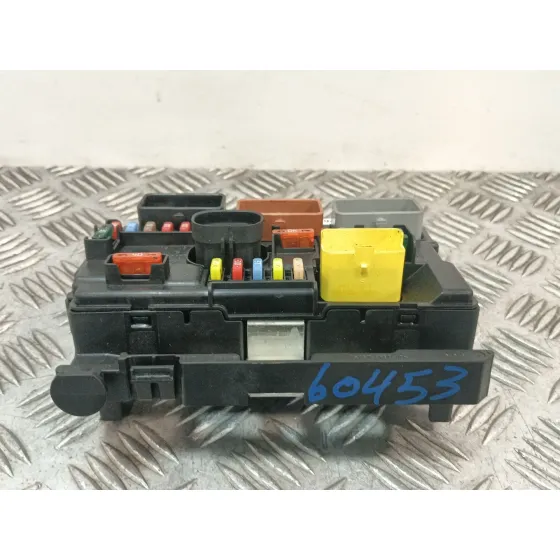 Caja Reles / Fusibles para Citroën C3 Ii (Sc_)