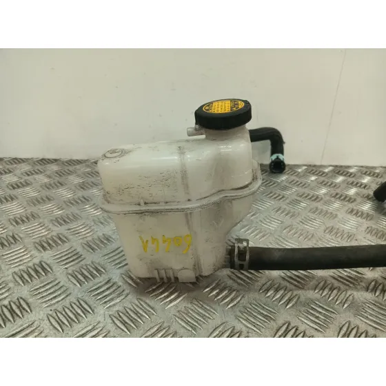 Deposito Expansion para Toyota Yaris (_P13_)