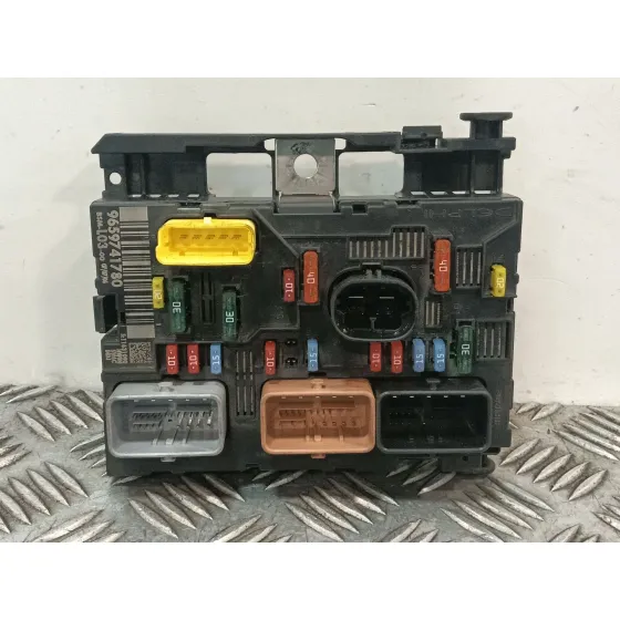 Caja Reles / Fusibles para Citroën C2 (Jm_)