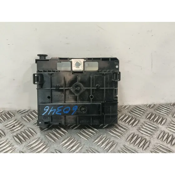 Caja Reles / Fusibles para Citroën C2 (Jm_)