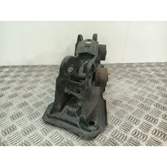 Puente Trasero para Toyota Rav 4 (A2)