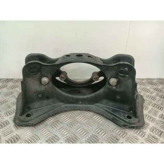 Puente Trasero para Toyota Rav 4 (A2)