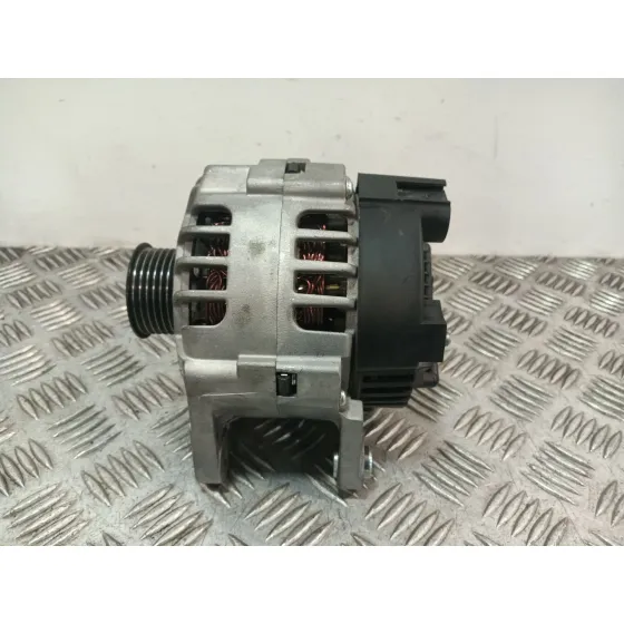 Alternador para Seat Ibiza Iv (6J5, 6P1)