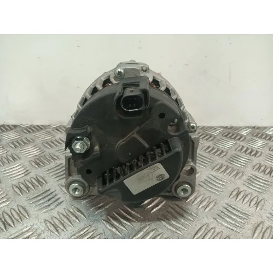 Alternador para Seat Ibiza Iv (6J5, 6P1)