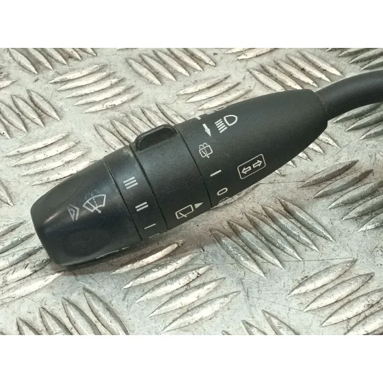 Mando Limpia para Mercedes-Benz Clase A (W169)
