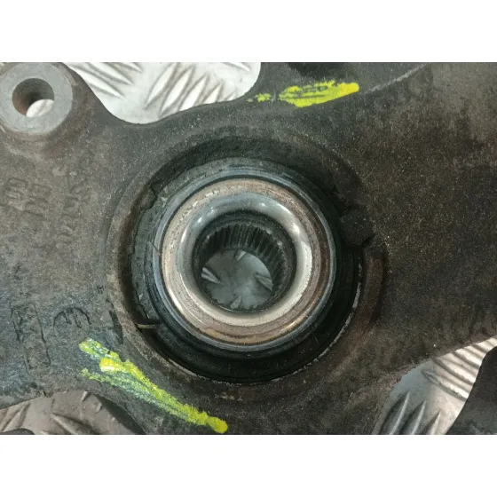 Mangueta Delantera Derecha para Volvo C30