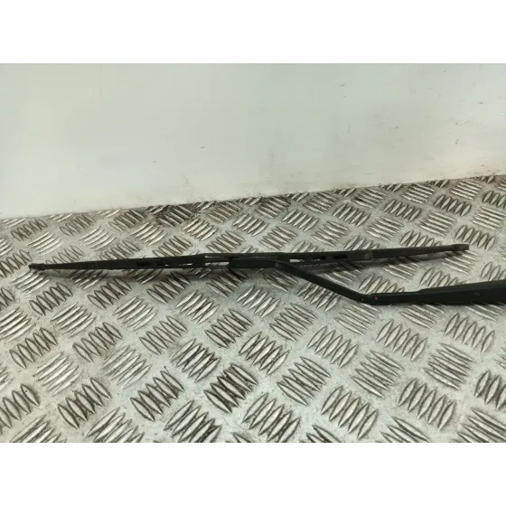 Brazo Limpia Delantero Derecho para Toyota Rav 4 (A2)