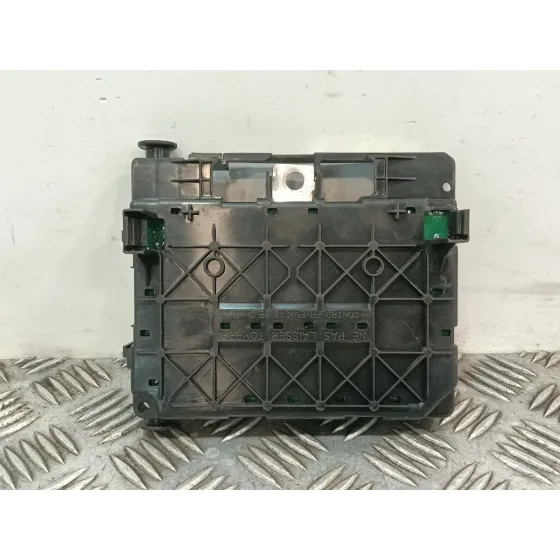 Caja Reles / Fusibles para Peugeot 1007 (Km_)