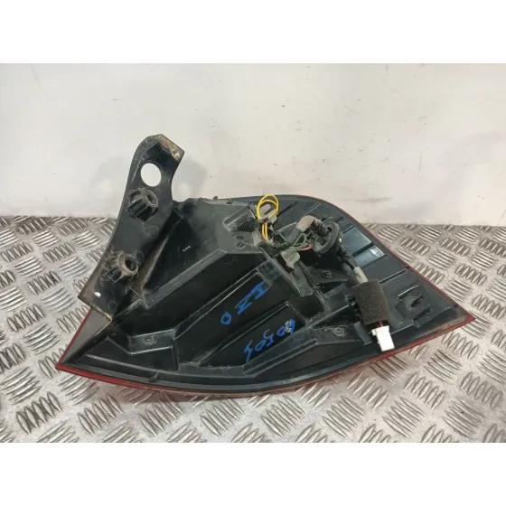 Piloto Trasero Izquierdo para Kia Rio Iii (Ub)