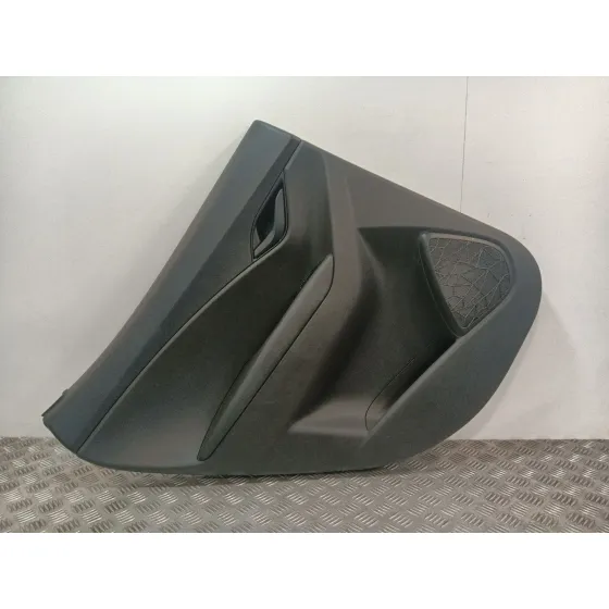 Guarnecido Puerta Trasera Izquierda para Hyundai Ix20 (Jc)