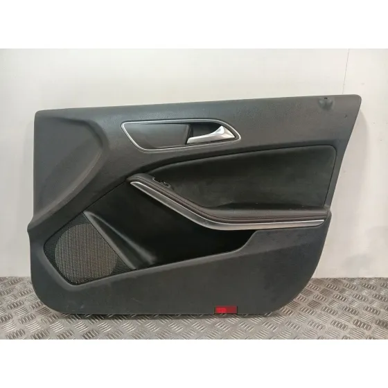 Guarnecido Puerta Delantera Derecha para Mercedes-Benz Clase A (W176)