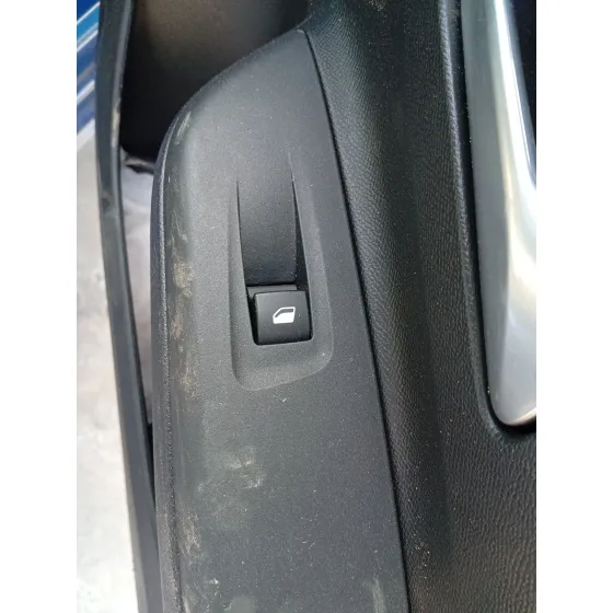 Mando Elevalunas Delantero Derecho para Opel Corsa F Xhl Mt6