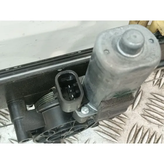 Elevalunas Delantero Izquierdo para Iveco Daily Vi Furgoneta