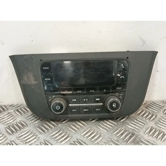Pantalla / Mando Multifuncion para Iveco Daily Vi Furgoneta