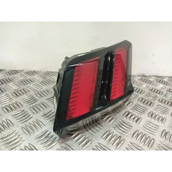 Piloto Trasero Derecho Interior para Peugeot 3008 Ii Suv (Mc_, Mr_, Mj_, M4_)