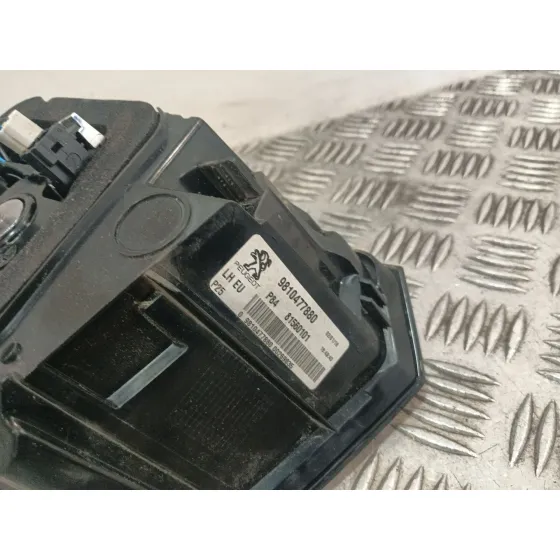 Piloto Trasero Izquierdo Interior para Peugeot 3008 Ii Suv (Mc_, Mr_, Mj_, M4_)