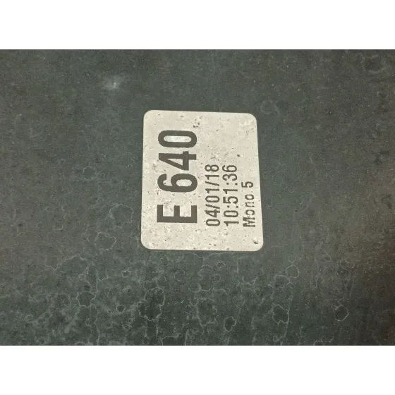 Travesano Superior Parte Frontal para Peugeot 3008 Ii Suv (Mc_, Mr_, Mj_, M4_)