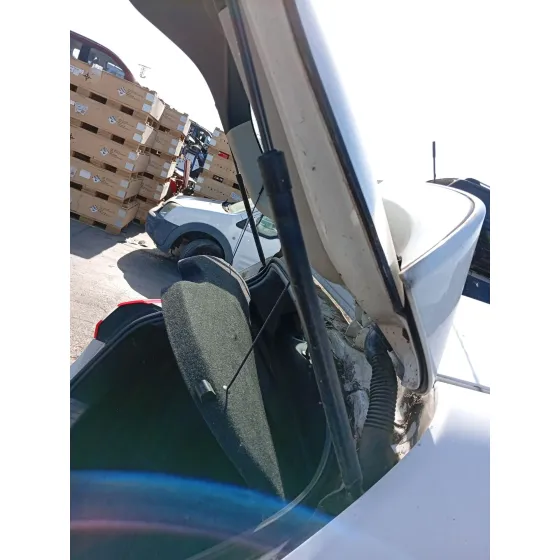 Amortiguadores Maletero / Porton para Nissan Pulsar Hatchback (C13)