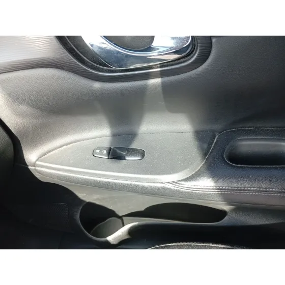Mando Elevalunas Delantero Derecho para Nissan Pulsar Hatchback (C13)