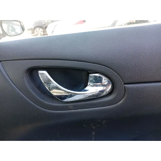 Maneta Interior Trasera Derecha para Nissan Pulsar Hatchback (C13)