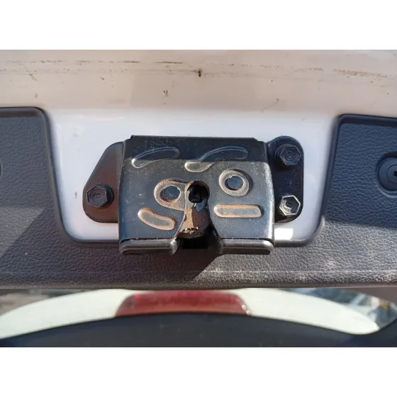 Cerradura Maletero / Porton para Kia Carens Iv