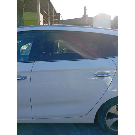 Puerta Trasera Izquierda para Kia Carens Iv
