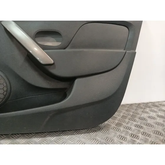 Guarnecido Puerta Delantera Derecha para Dacia Sandero