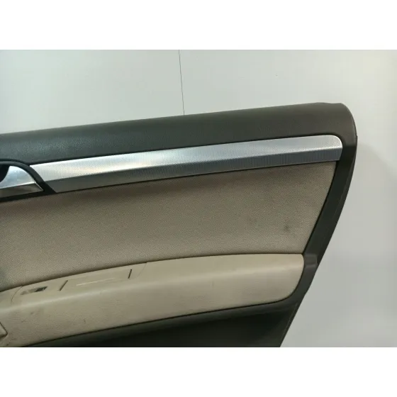 Guarnecido Puerta Trasera Derecha para Audi Q7 (4Lb)