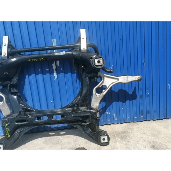 Puente Delantero para Audi Q7 (4Lb)