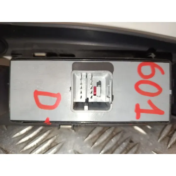 Mando Elevalunas Delantero Izquierdo para Volkswagen Golf V (1K1)