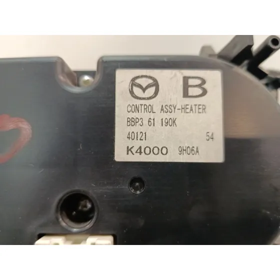 Mando Climatizador para Mazda 3 Lim. (Bl)