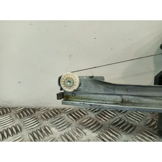 Elevalunas Delantero Derecho para Renault Captur I (J5_, H5_)