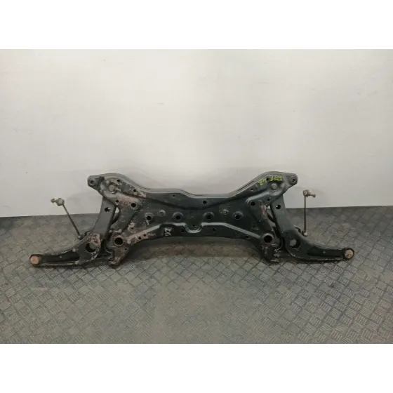 Puente Delantero para Mitsubishi Lancer Berlina (Cy0)
