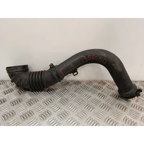 Tubo para Mazda 3 Lim. (Bl)