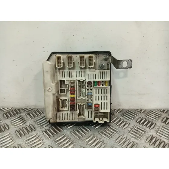 Caja Reles / Fusibles para Renault Megane Ii Station Wagon (Km0/1_)