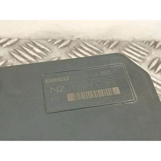 Caja Reles / Fusibles para Renault Megane Ii Station Wagon (Km0/1_)