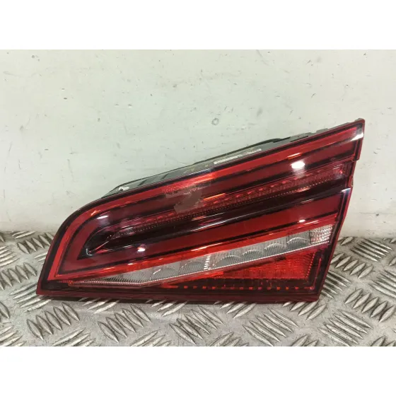 Piloto Trasero Derecho Interior para Audi A3 Sportback (8Va, 8Vf)