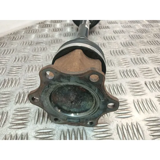 Transmision Delantera Izquierda para Audi A3 Sportback (8Va, 8Vf)