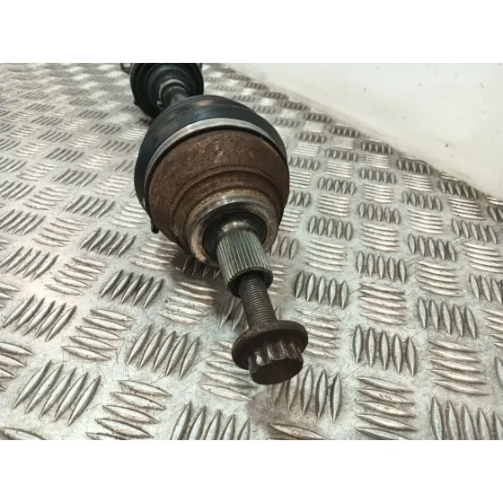 Transmision Delantera Izquierda para Audi A3 Sportback (8Va, 8Vf)