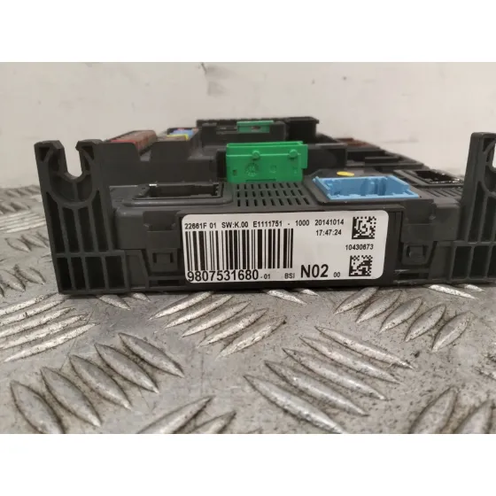 Caja Reles / Fusibles para Citroën C4 Cactus